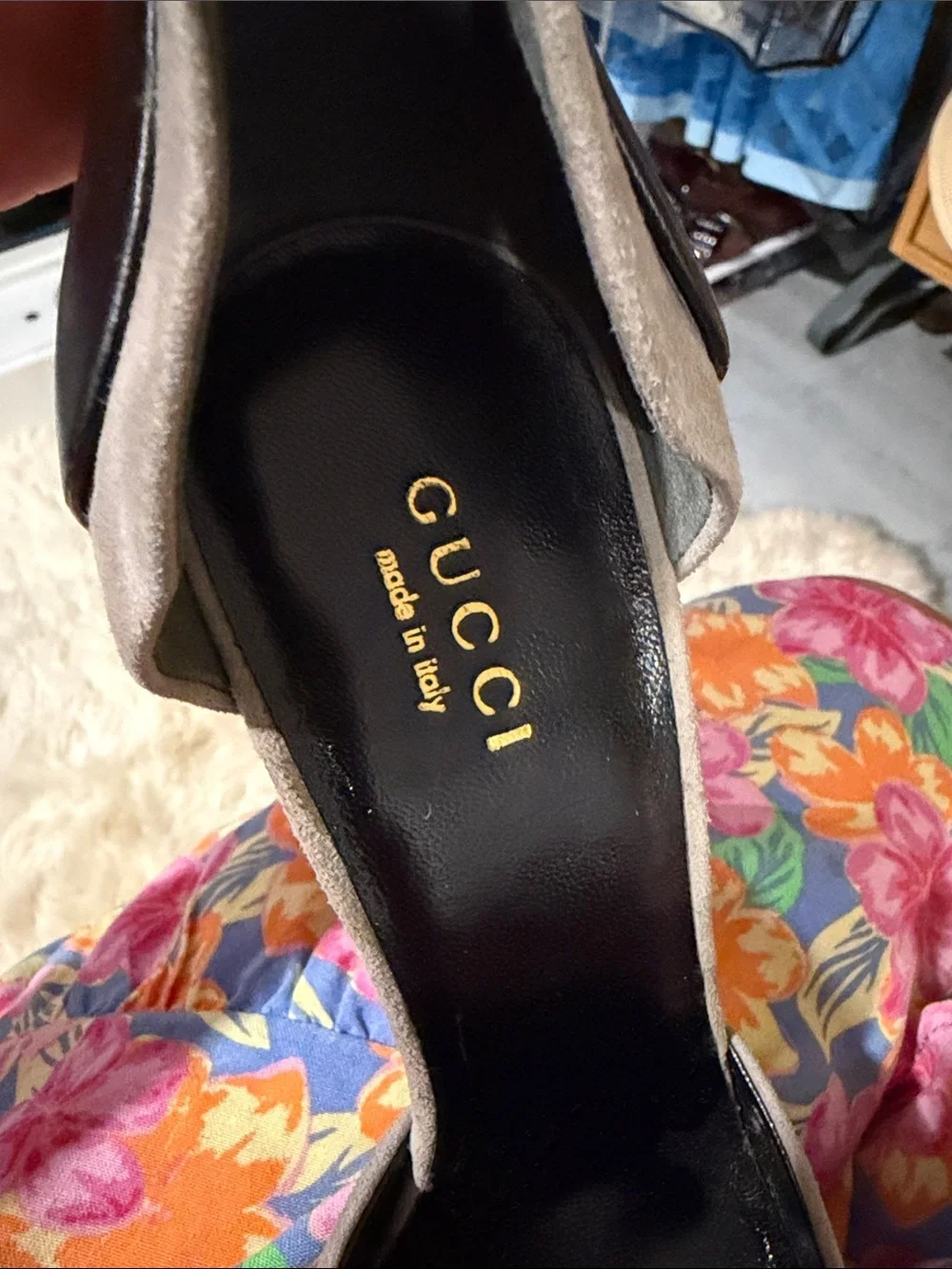 Gucci Designer Heels – Authentic – Size 36.5 (US 6.5 approx.)
Style/Code: 323562 - Picture 2 of 9